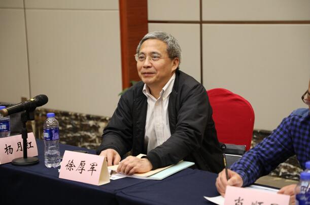 武汉土木建筑学会召开2023年度秘书长工作会议暨国防教育主题党日活动